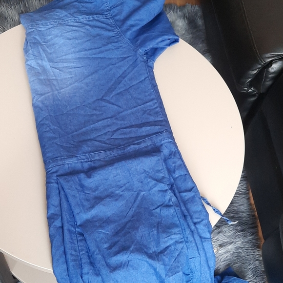 Jumpsuit - Picture 2 of 4